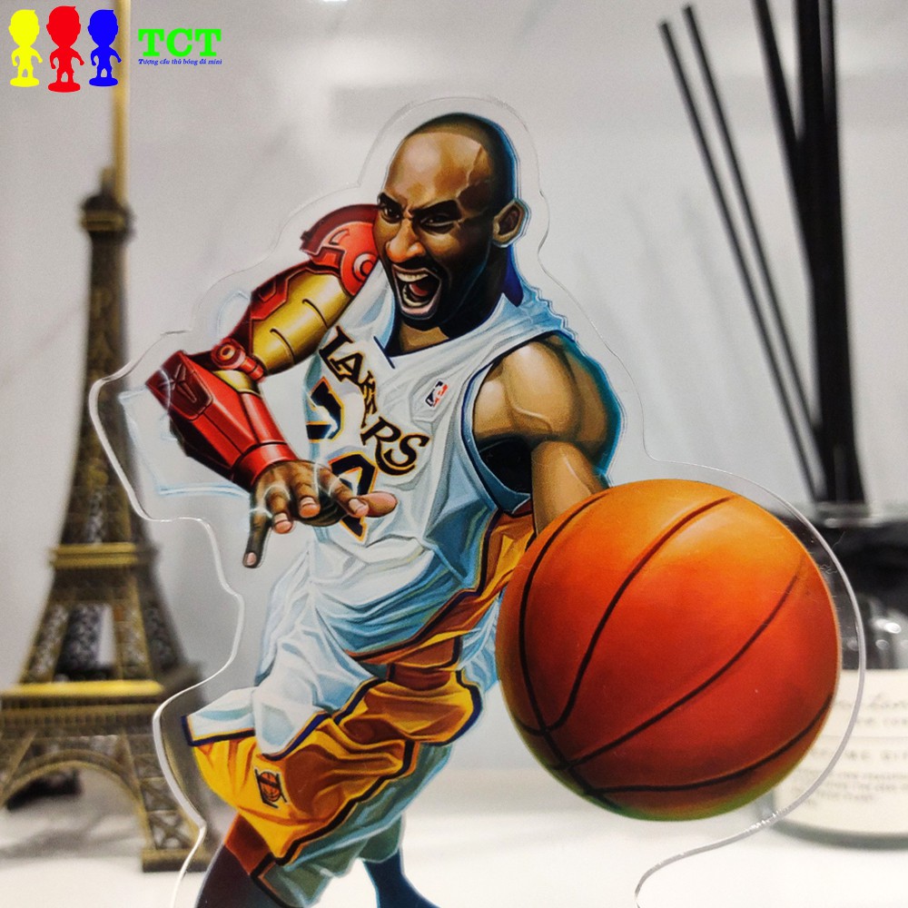 Tượng standee acrylic cầu thủ bóng rổ NBA Kobe Bruyant