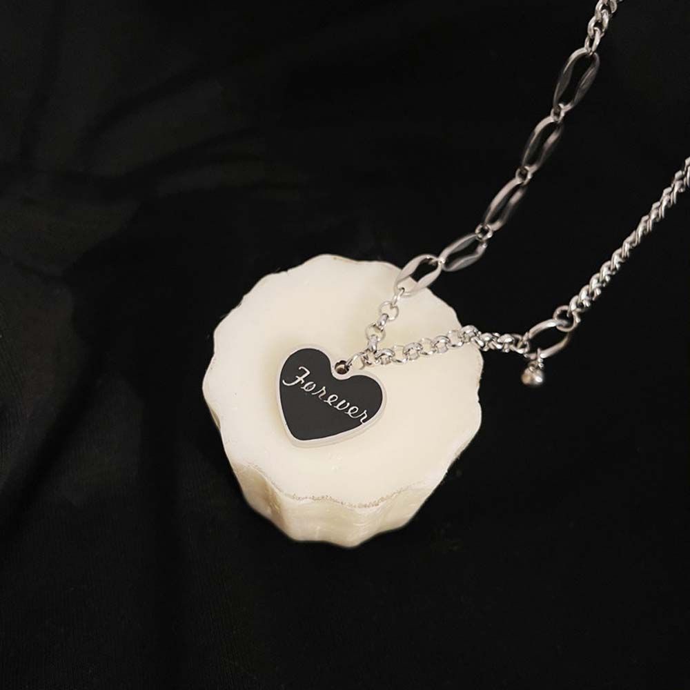Vòng cổ hợp kim mặt hình trái tim khắc chữ phong cách Hàn Quốc