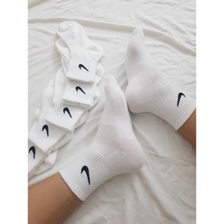 Tất vớ nam nữ Nike cổ cao kiểu dáng thể thao, thấm hút mồ hôi