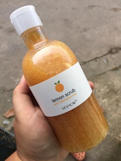 Sữa tắm tẩy da chết Yesnow
