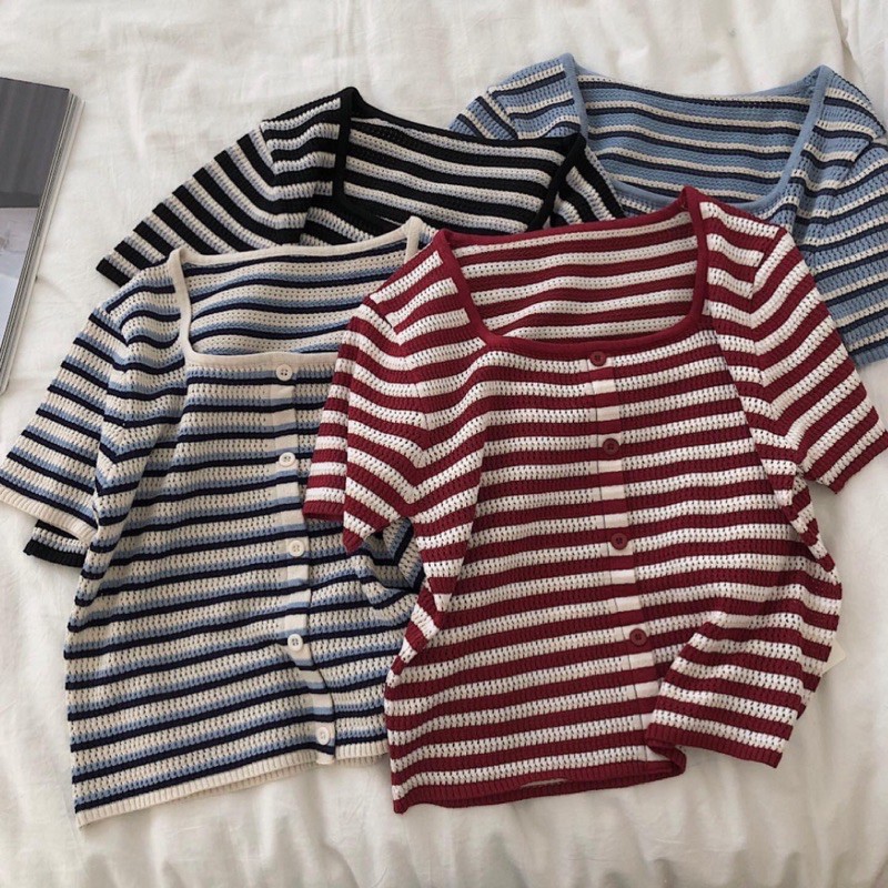 áo montoghi kẻ cổ vuông