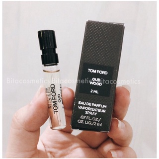 Vial mẫu thử nước hoa tom ford oud wood 2ml