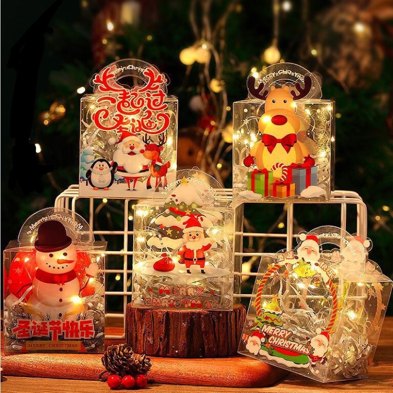 HỘP QUÀ TẶNG NOEL ẤM ÁP CHO BẠN BÈ, NGƯỜI THÂN Ý NGHĨA