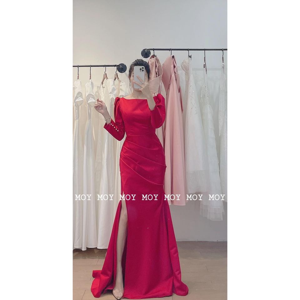 Váy body xẻ tay dài nút - Váy thiết kế sang trọng