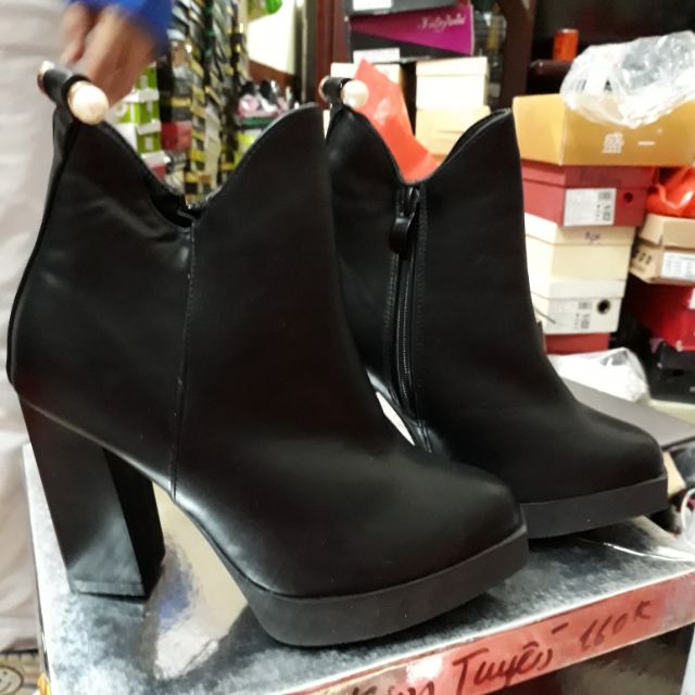 Combo 3 boots