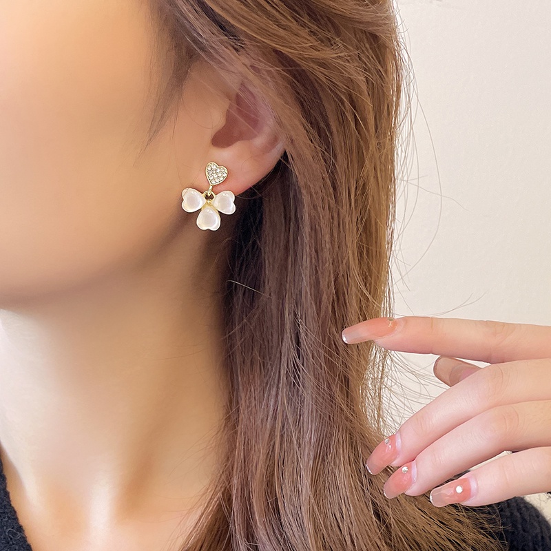 Bông tai đính ngọc trai nhân tạo thời trang Hàn Quốc cao cấp