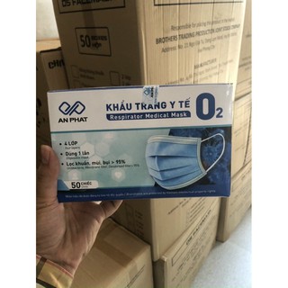 Thùng khẩu trang y tế 4 lớp