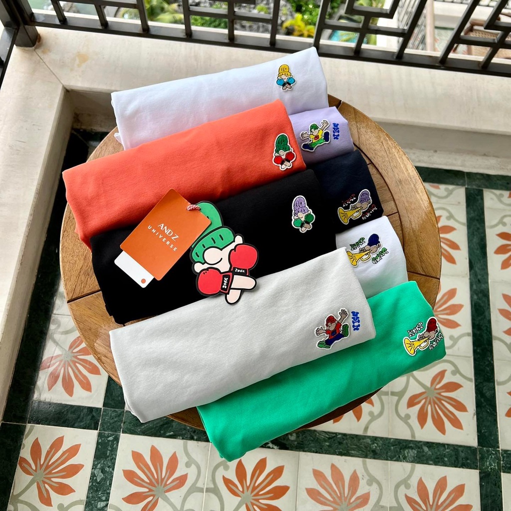 T-shirt And Z x Universe thêu logo ngực xuất Hàn