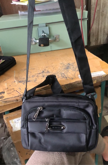 Túi đeo tiền ngang hông và qua vai | BigBuy360 - bigbuy360.vn