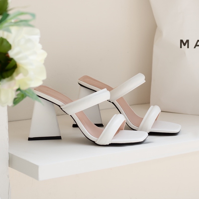 Guốc thời trang quai ngang gót 9p