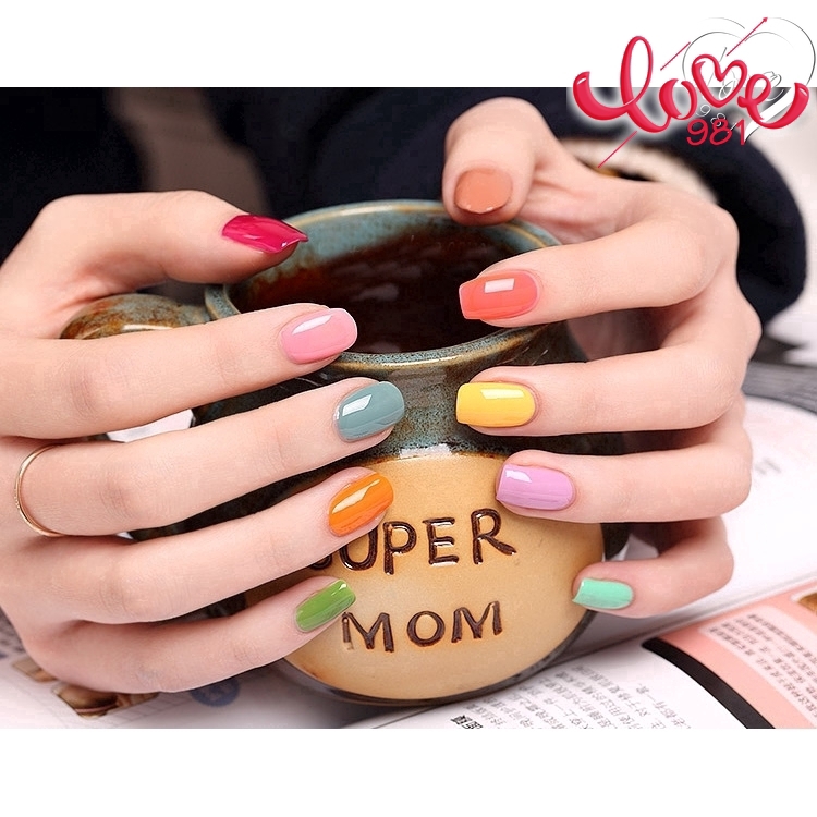 Set 24 Móng Tay Giả Hình Vuông Không Keo Dán