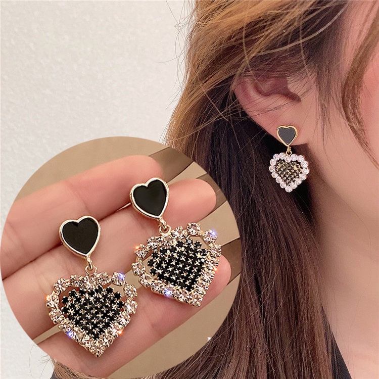 Bông Tai Hình Trái Tim Đen Đính Đá S925 Thời Trang 2022 Cho Nữ