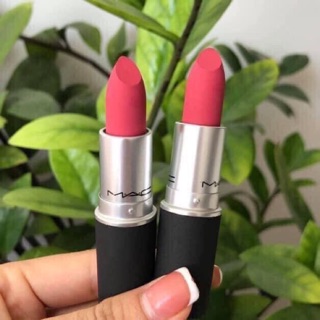 Son 301 A Little Tame Powder Kiss