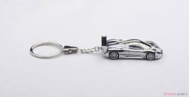 Móc khóa Mô Hình Pagani Zonda Car Keychain 1:87 Autoart ( Crôm )