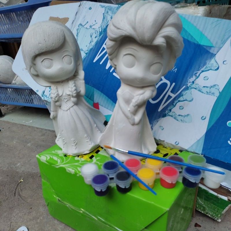 tượng tô màu thạch cao Elsa Anna 20cm kèm màu cọ