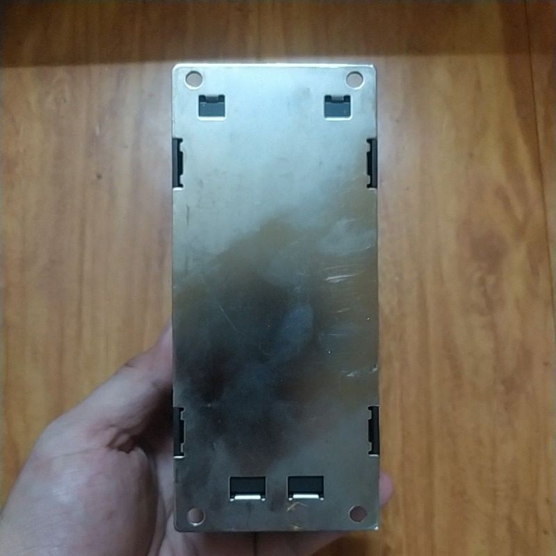 Lọc nhiễu nguồn điện 3 pha 30A 250V Hàn Quốc.Thanh Lý
