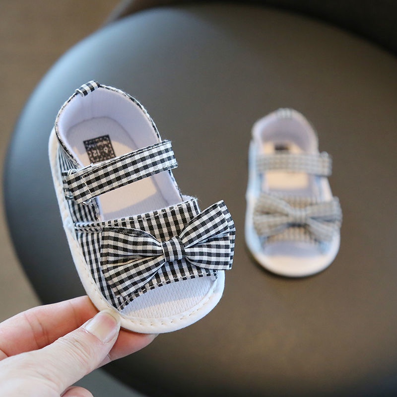 Giày Sandal Vải Đế Mềm Chống Trượt Kiểu Công Chúa Dành Cho Bé Gái 3-6-8 Tháng Tuổi