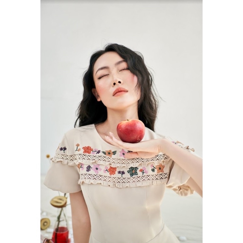 Đầm Adore Dress size S mới 100%