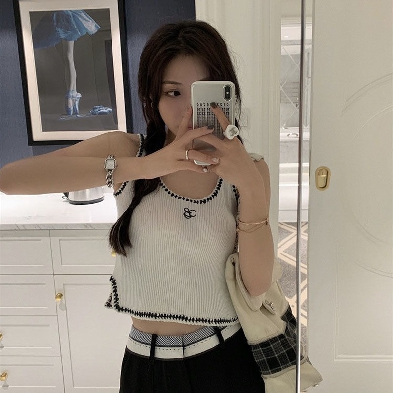 Áo Hai Dây Dáng Ngắn Thời Trang Mùa Hè Hàng Mới Dành Cho Bạn Nữ