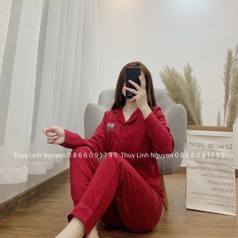 Bộ ngủ nhung tăm hình thêu | BigBuy360 - bigbuy360.vn