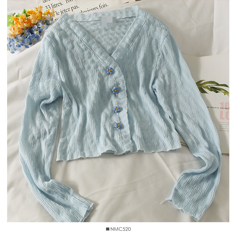 Áo sơ mi ba nút mỏng họa tiết hoa cổ thấp thời trang mùa thu cho nữ 2021 | BigBuy360 - bigbuy360.vn