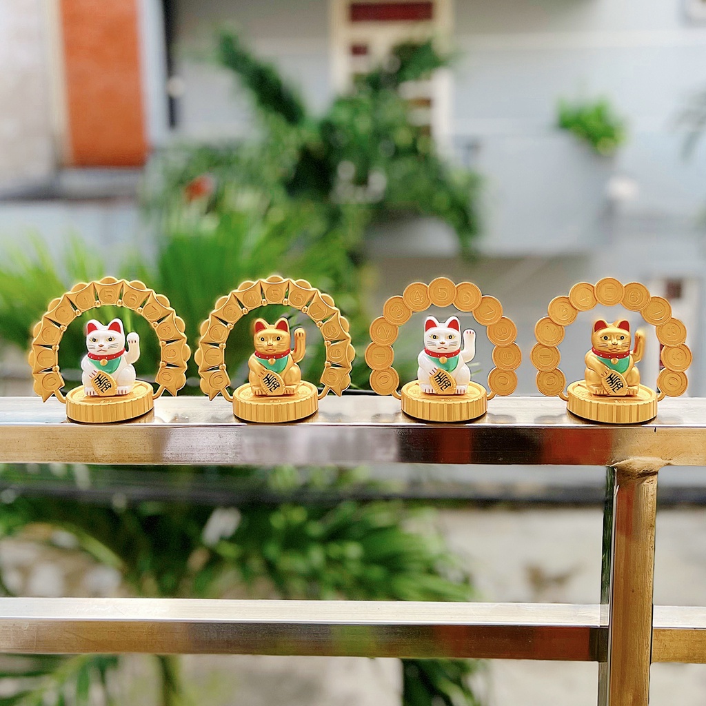 Mèo chiêu tài phong thủy sử dụng bằng năng lượng mặt trời, có thể dán số điện thoại