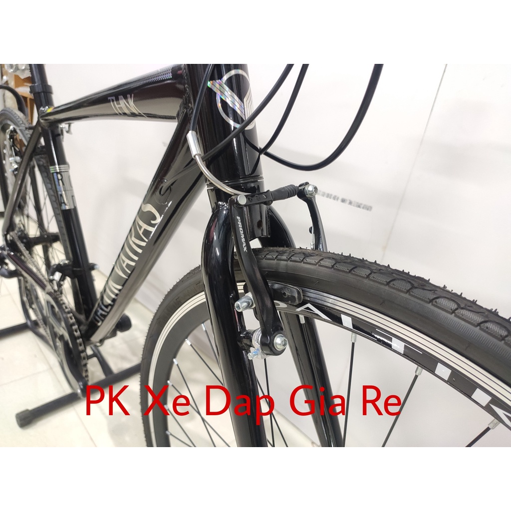 Xe đạp Touring BALTIK VAIRAS, Khung nhôm siêu nhẹ, Bộ đề Shimano 3x8 (24 tốc độ), Xe mới khuyến mại 5 món phụ kiện