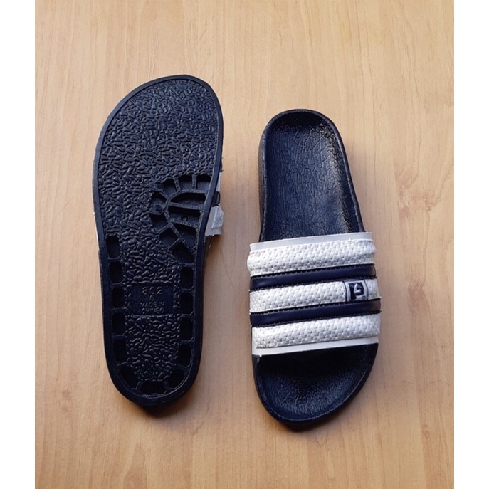 Dép nam quai ngang seven số 7 mã lai bền bỉ êm chân.