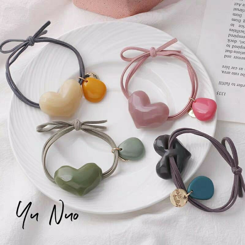 Chun buộc cột tóc trái tim đính đá