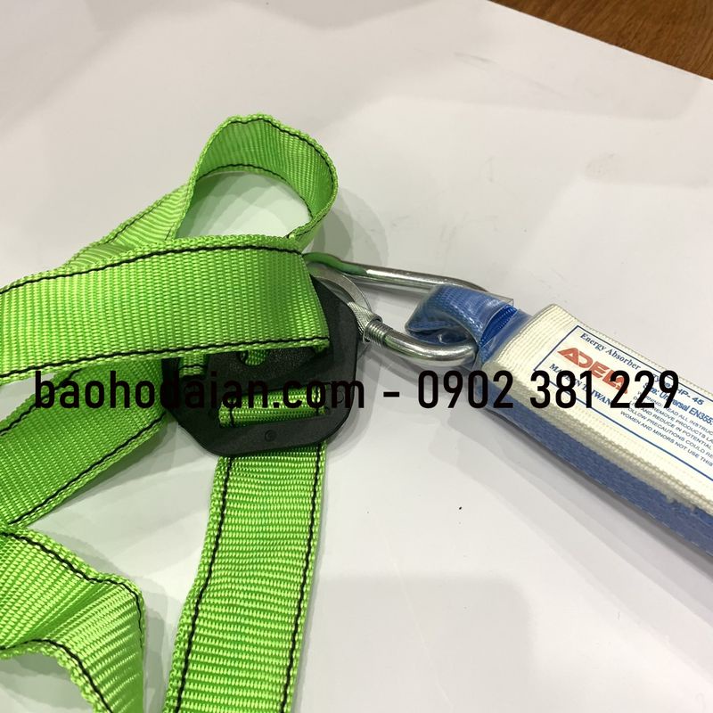 Dây an toàn toàn thân 1 móc thép dây thừng có hộp giảm sốc