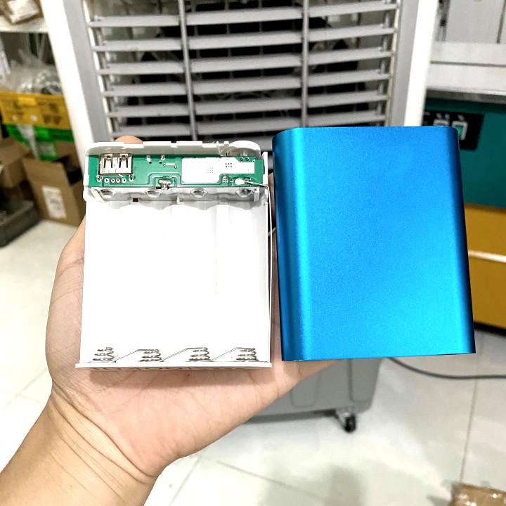 Box sạc dự phòng kèm mạch sạc - không bao gồm pin