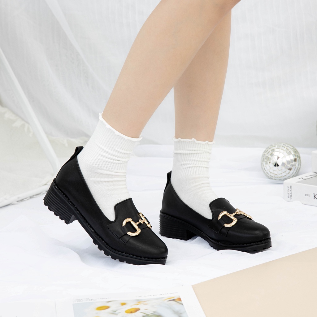 Giày MWC 9608 - Giày Oxford Nữ Đế 3cm Đính Kim Loại Phong Cách Vintage