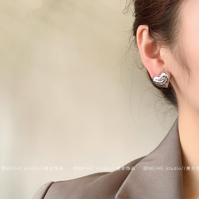 S925 Hoa Tai Tim Bạc Ú Đơn Giản