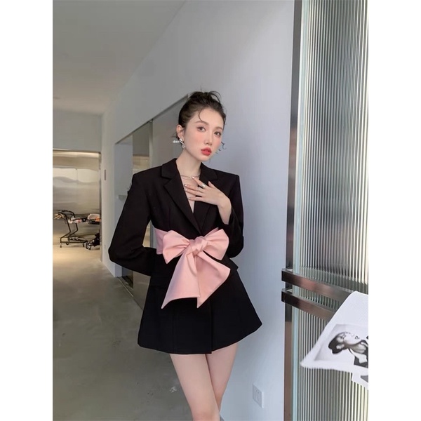 Áo khoác dáng blazer buộc nơ hở lưng hàng thiết kế mẫu mới 2021