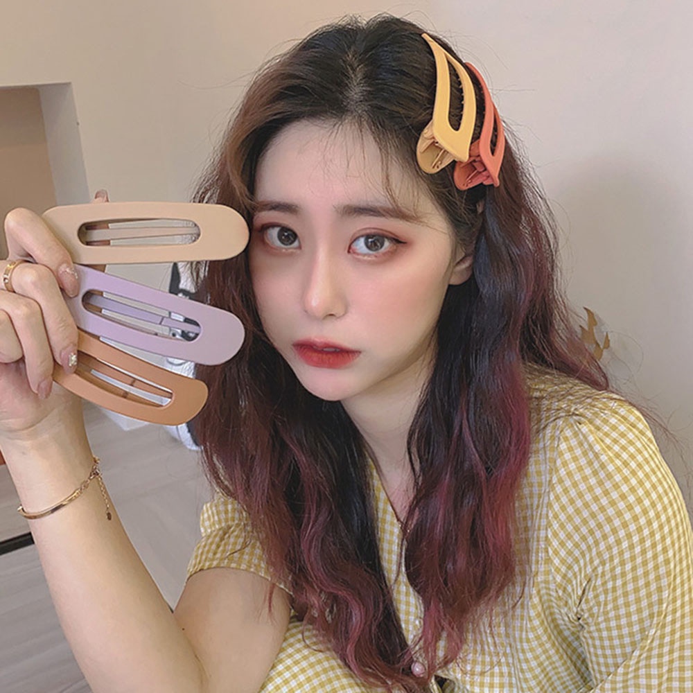 1 kẹp tóc màu sắc ngọt ngào đơn giản cho nữ