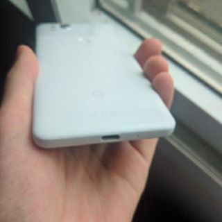 Điện thoại Google Pixel 2 99% nguyên zin
