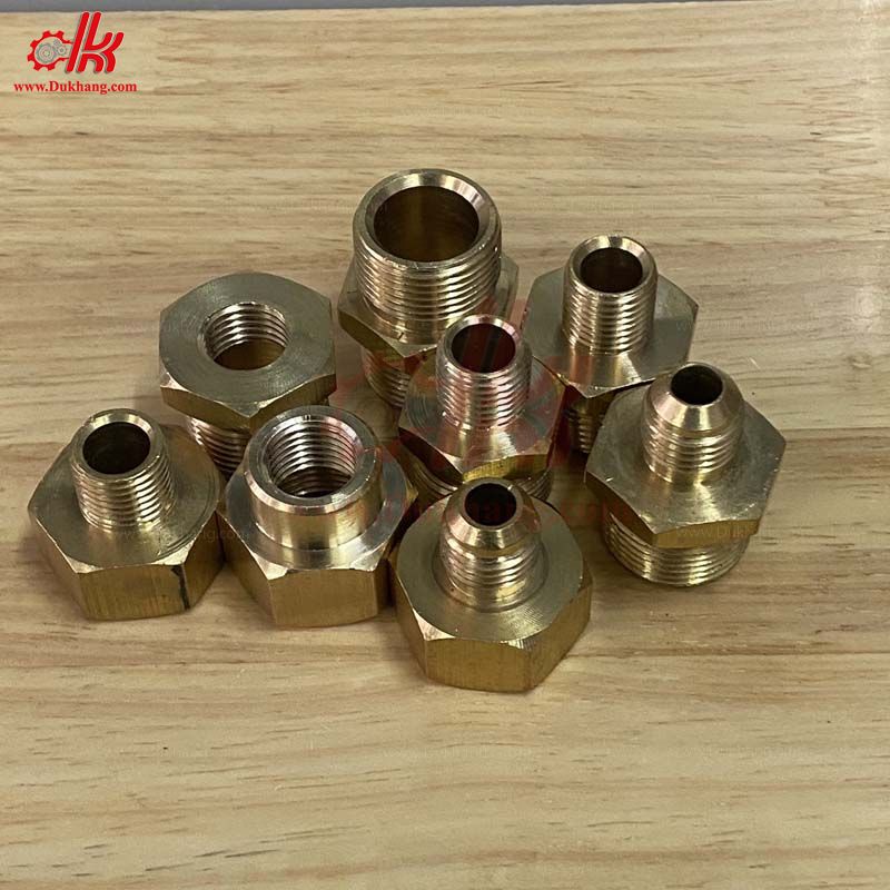 Nối ren thau 22 - Cút Ren nối dây rửa xe 22mm