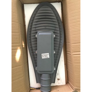 Đèn đường led 50w kiểu chiếc lá ( công suất đủ)