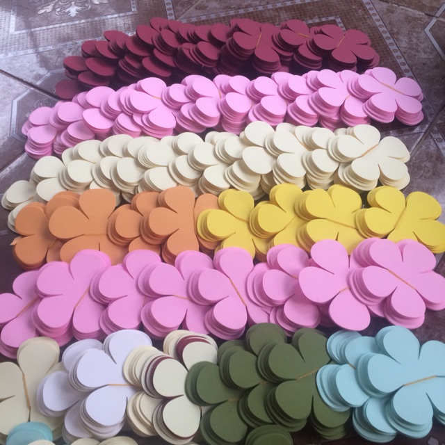 Sét cánh hoa bé 6,5 cm ... 300k