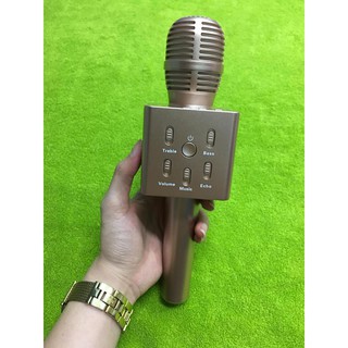 Mic Karaoke Kèm Loa Bluetooth Q7 Đồng