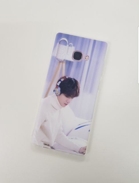 ỐP LƯNG VƯƠNG NHẤT BÁC WANG YIBO