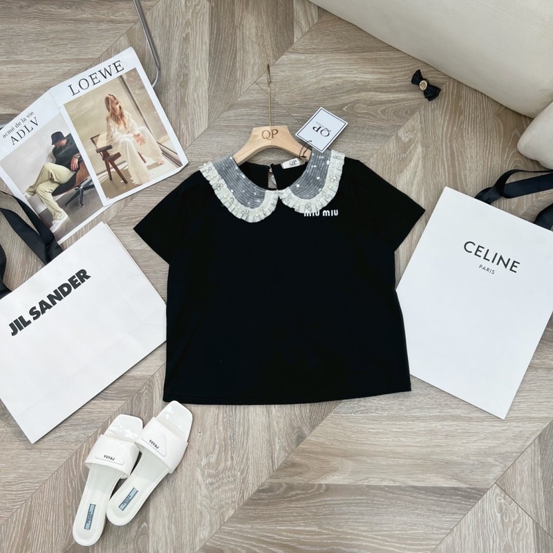 Áo phông phối cổ ren đính đá ngọc cực xinh