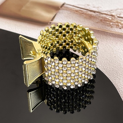 South Korea Black Invisible Clip for Women's New Fashion Ponytail Fixed Shark Hair Clip 2022