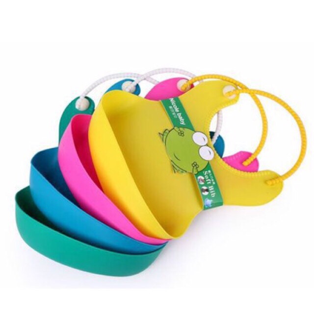 Yếm máng Silicon ăn dặm