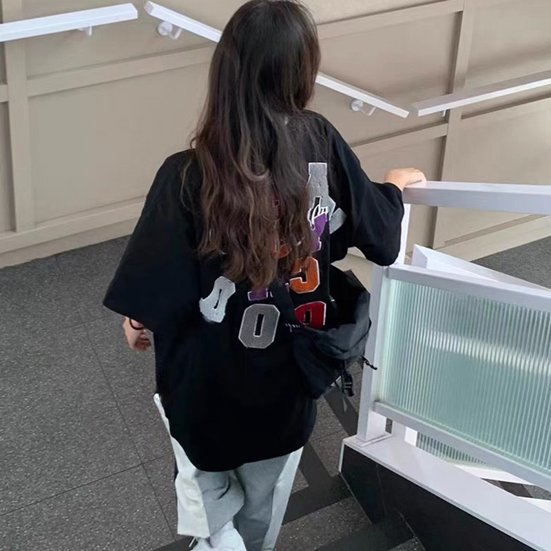 Áo Thun Tay Ngắn Cổ Tròn Dáng Rộng Thêu Họa Tiết Thời Trang Cho Nữ