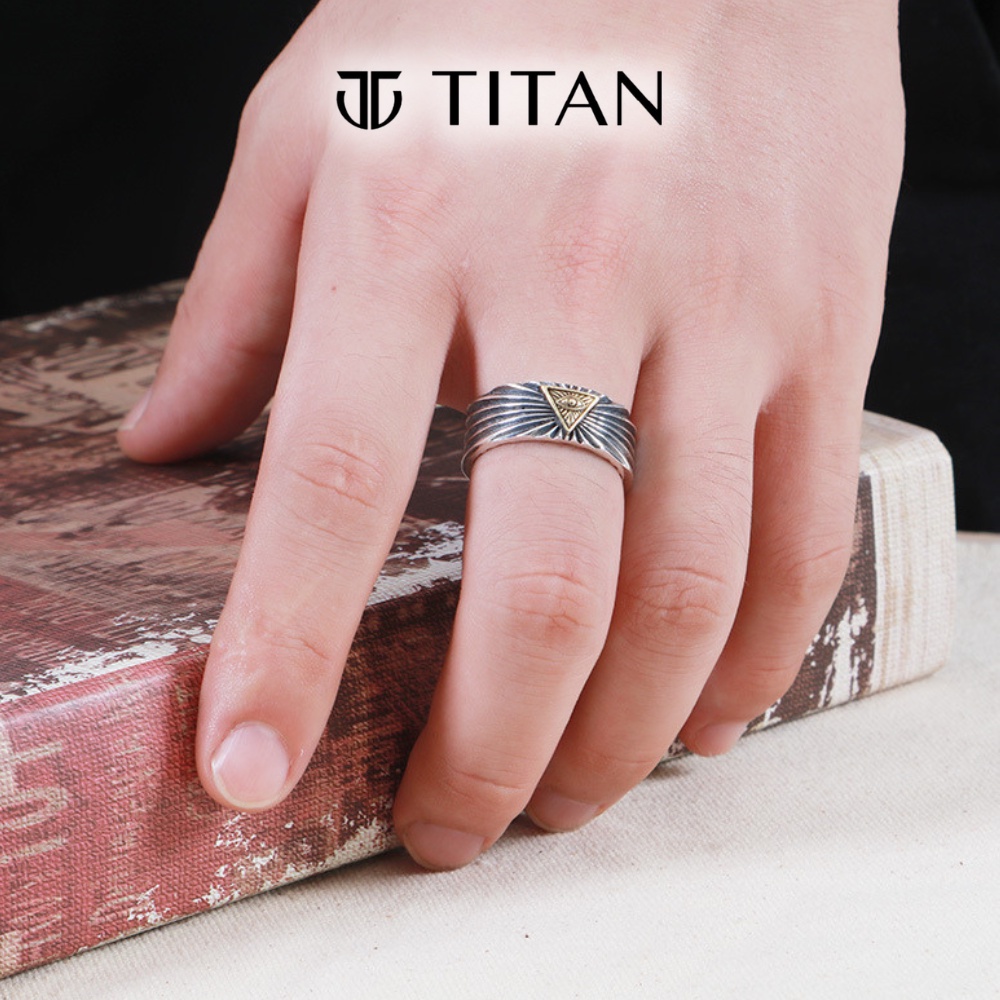 Nhẫn nam họa tiết con mắt kim tự tháp Ai Cập, nhẫn thời trang bụi bặm hiphop màu bạc, ring Titan Shop freesize unisex