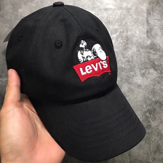 Mũ lưỡi chai Levi’s