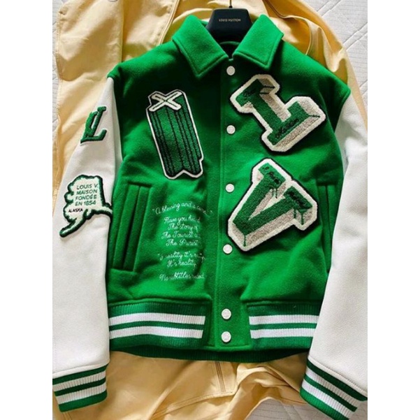 Áo varsity jacket LV Luôn Vui Tươi SS21 màu xanh bản cao cấp, Áo khoác bóng chày nam nữ LV thêu hình