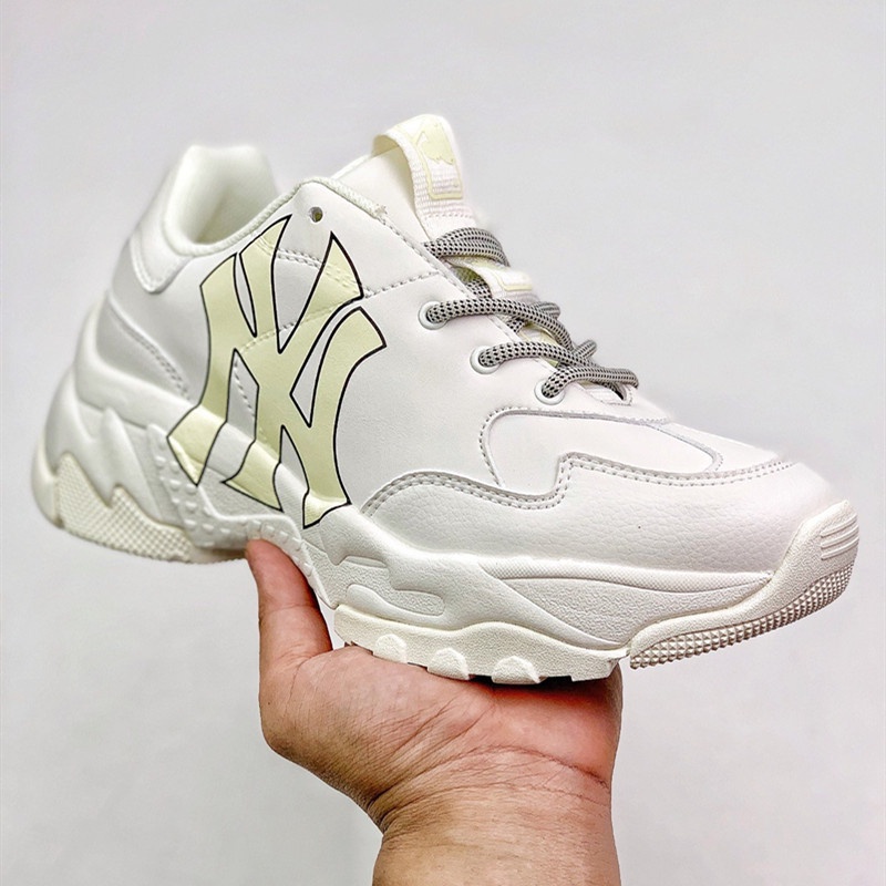 Giày thể thao MLB ny chữ vàng kiểu dáng sneaker đế độn tăng chiều cao HOT trend nam nữ