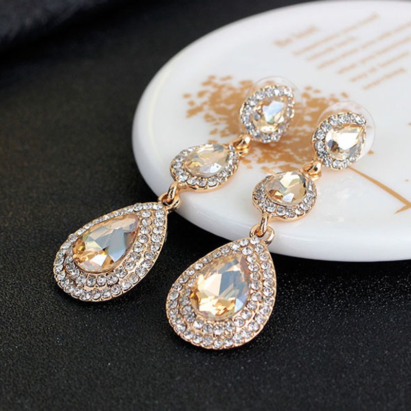 Bộ Khuyên Tai Đính Đá Sang Trọng Phong Cách Âu Mỹ